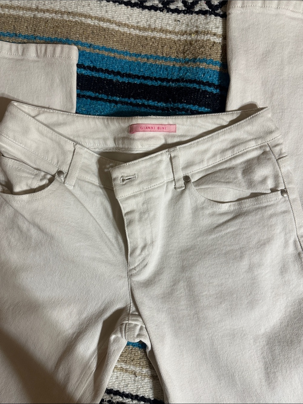 Gianni Bini Off-White Skinny Jeans